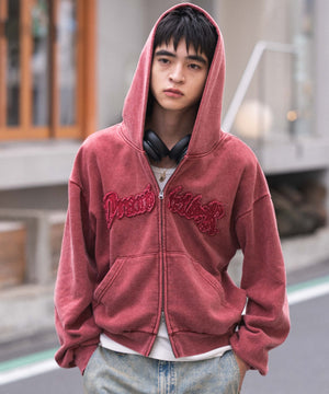 レッド モデル：180cm L着用