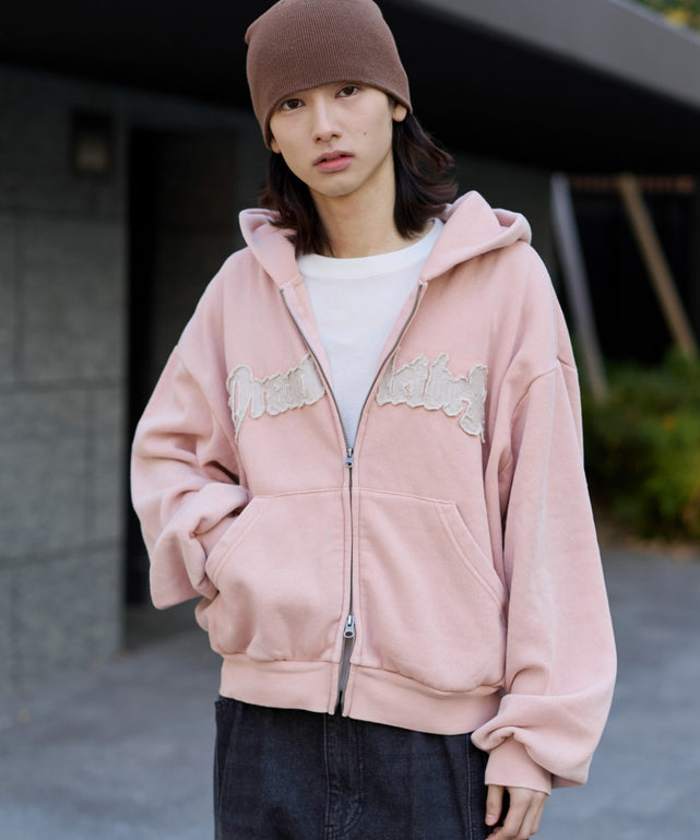 ピンク モデル：175cm L着用