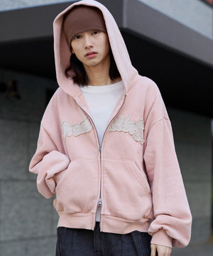 ピンク モデル：175cm L着用