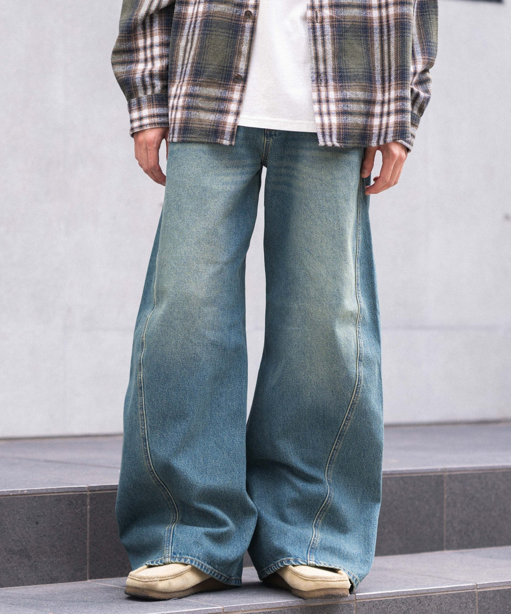 デニム中濃加工 モデル：180cm L着用