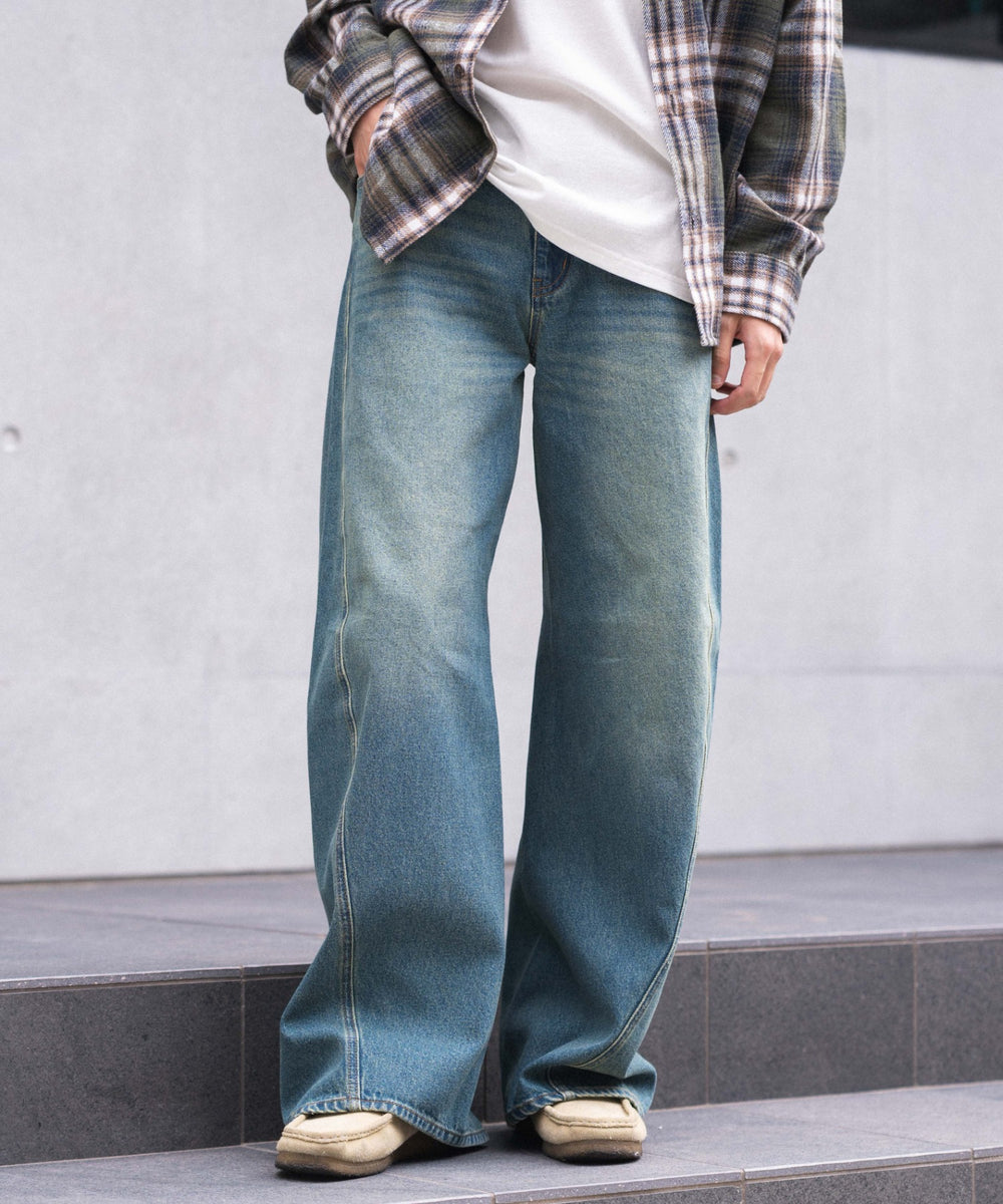 デニム中濃加工 モデル：180cm L着用