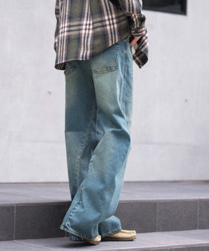 デニム中濃加工 モデル：180cm L着用