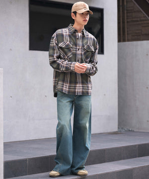 デニム中濃加工 モデル：180cm L着用