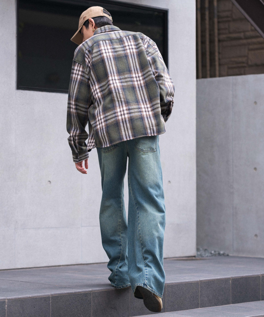 デニム中濃加工 モデル：180cm L着用