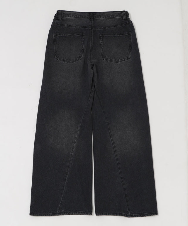 ローライズカバーフィットフレアデニムパンツ