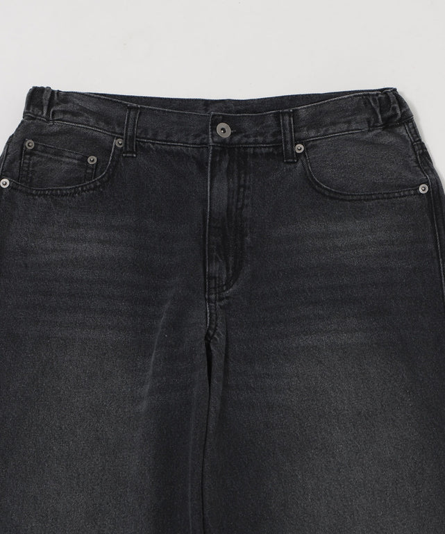 ローライズカバーフィットフレアデニムパンツ