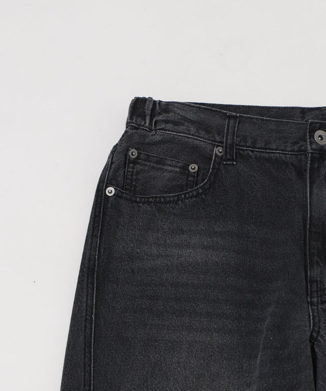 ローライズカバーフィットフレアデニムパンツ