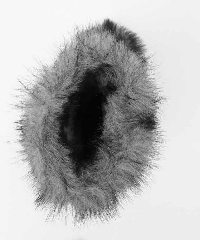 モンスターファーブーツ