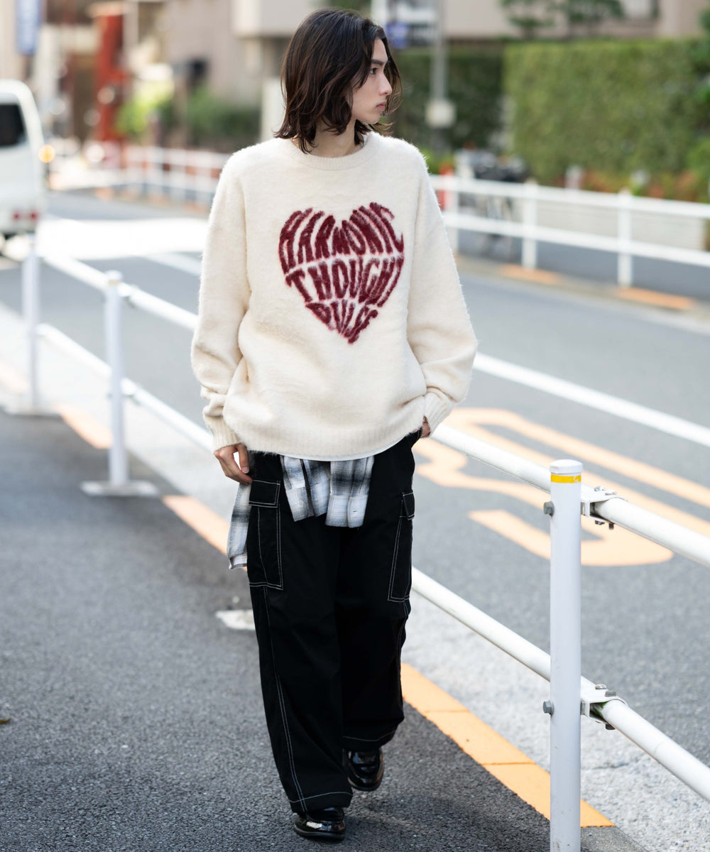 オフホワイト モデル：175cm L着用