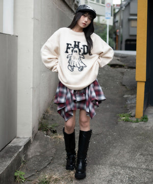 ホワイトソノタ　モデル：159cm M着用