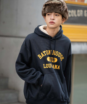 ネイビー モデル：175cm L着用