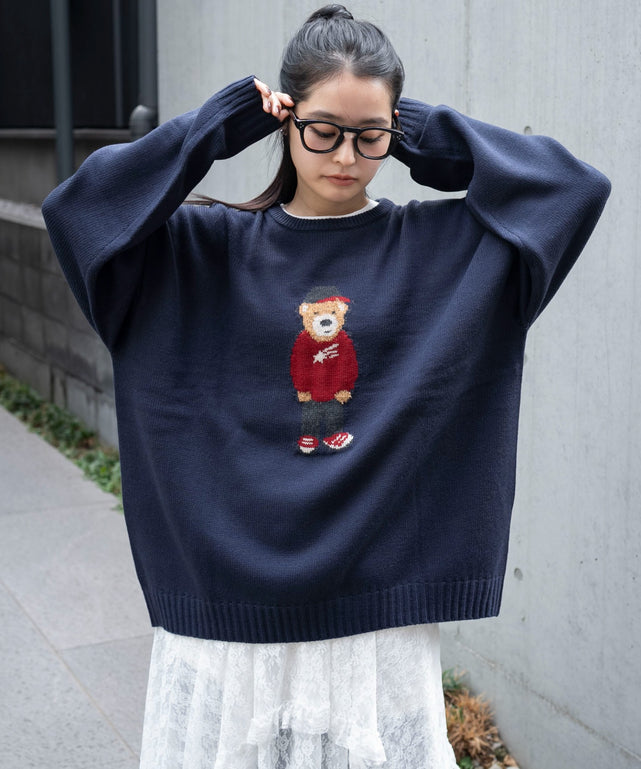 ネイビー　モデル：161cm L着用