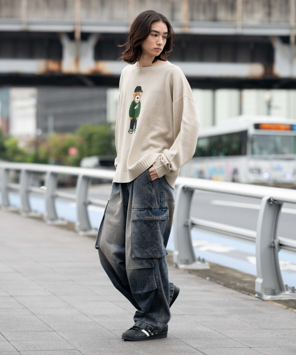 オフホワイト モデル：175cm L着用