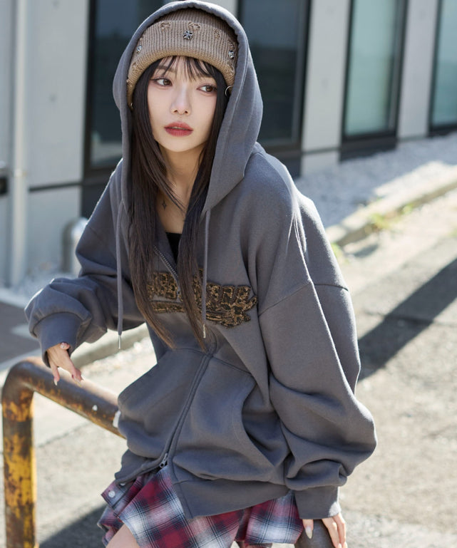 裏起毛レオパードワッペンダブルZIPパーカー/スミクロ　モデル：159cm L着用