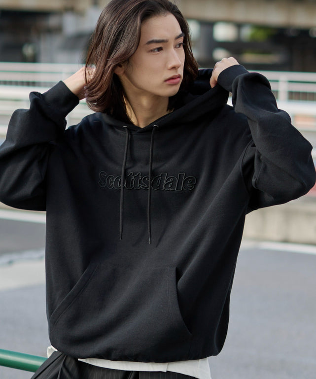 ブラック モデル：175cm L着用