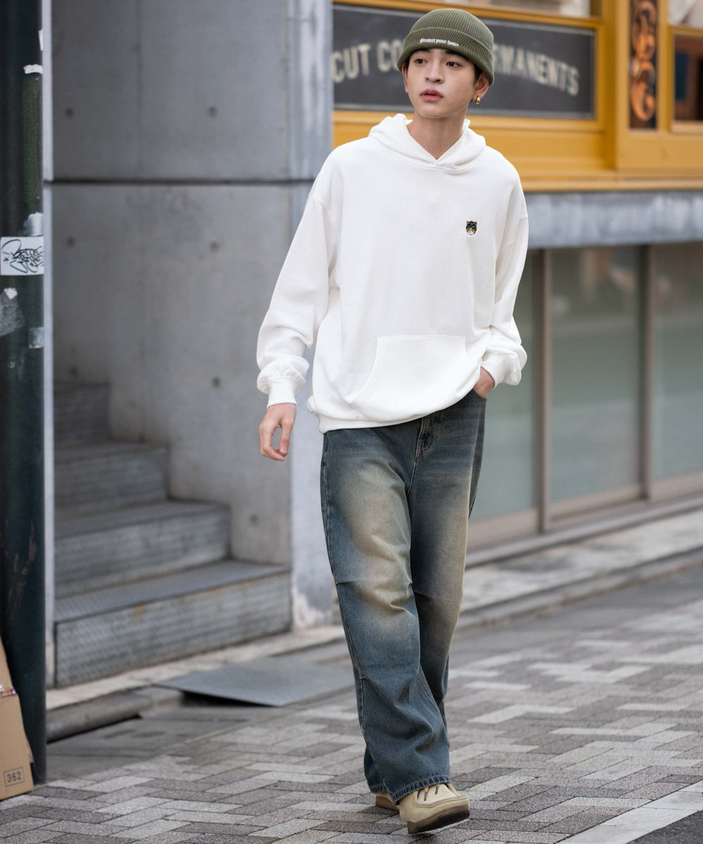 ホワイト モデル：175cm L着用