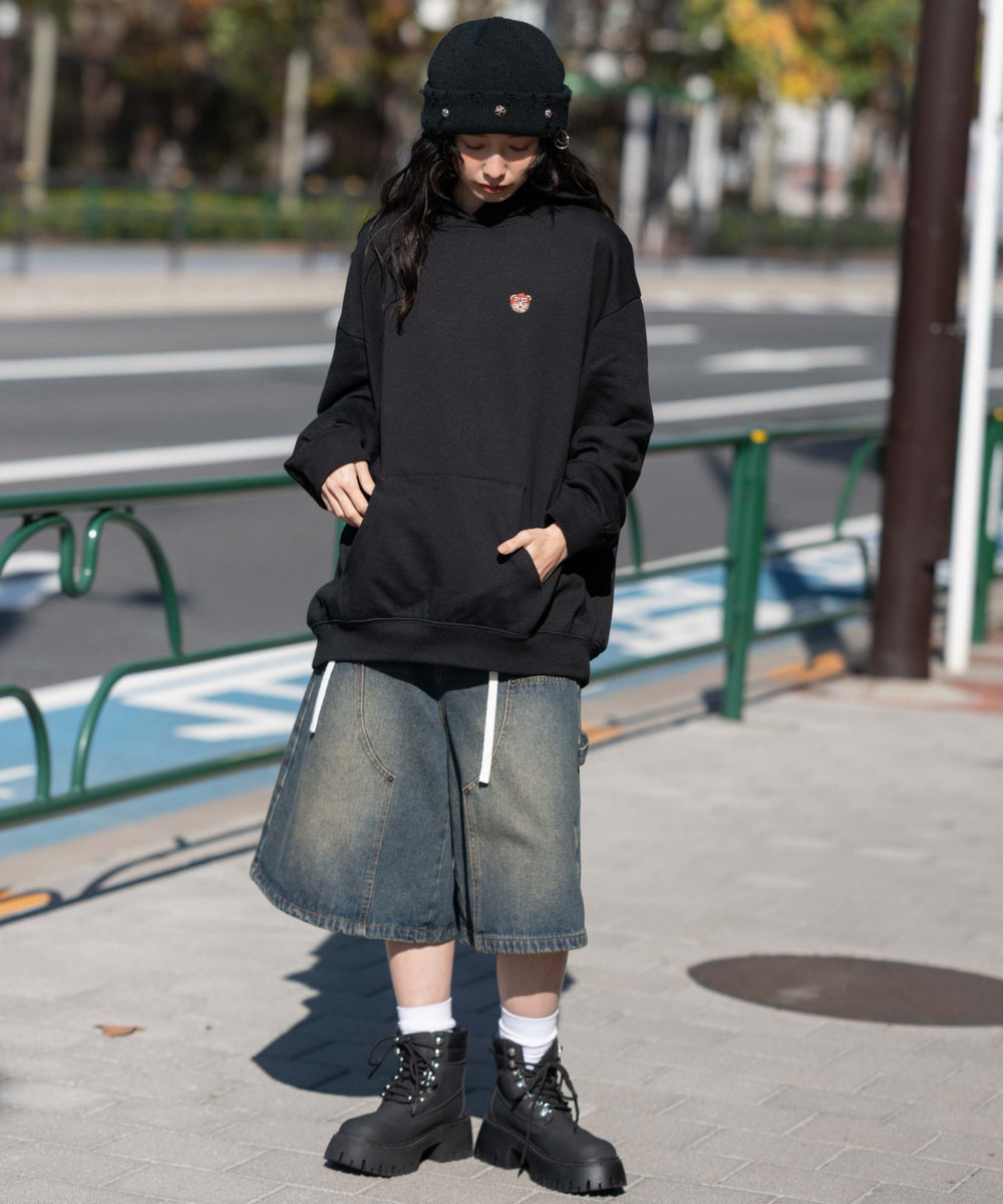 ブラック　モデル：161cm L着用