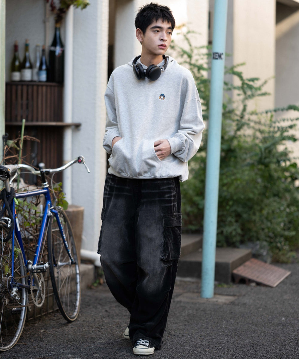 アッシュグレー モデル：175cm L着用