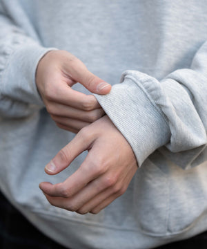 ワンポイント刺繍プルパーカー