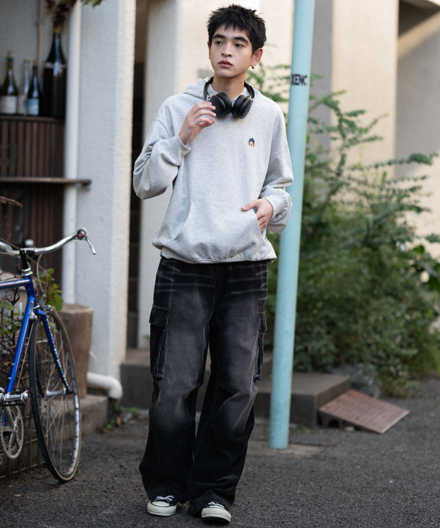 アッシュグレー モデル：175cm L着用