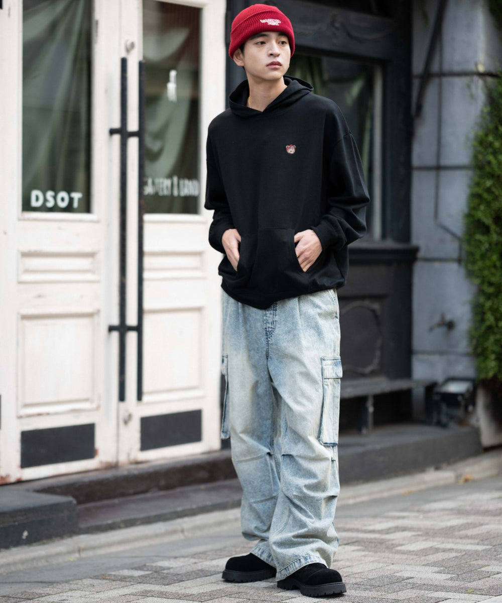 ブラック モデル：175cm L着用