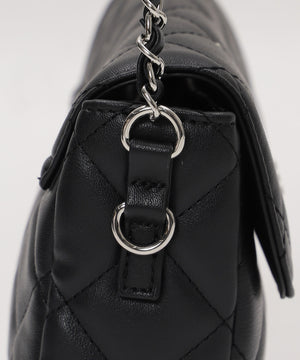 キルティングフラップチェーンショルダー