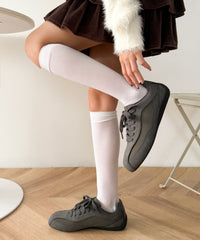 レースアップローカットスニーカー