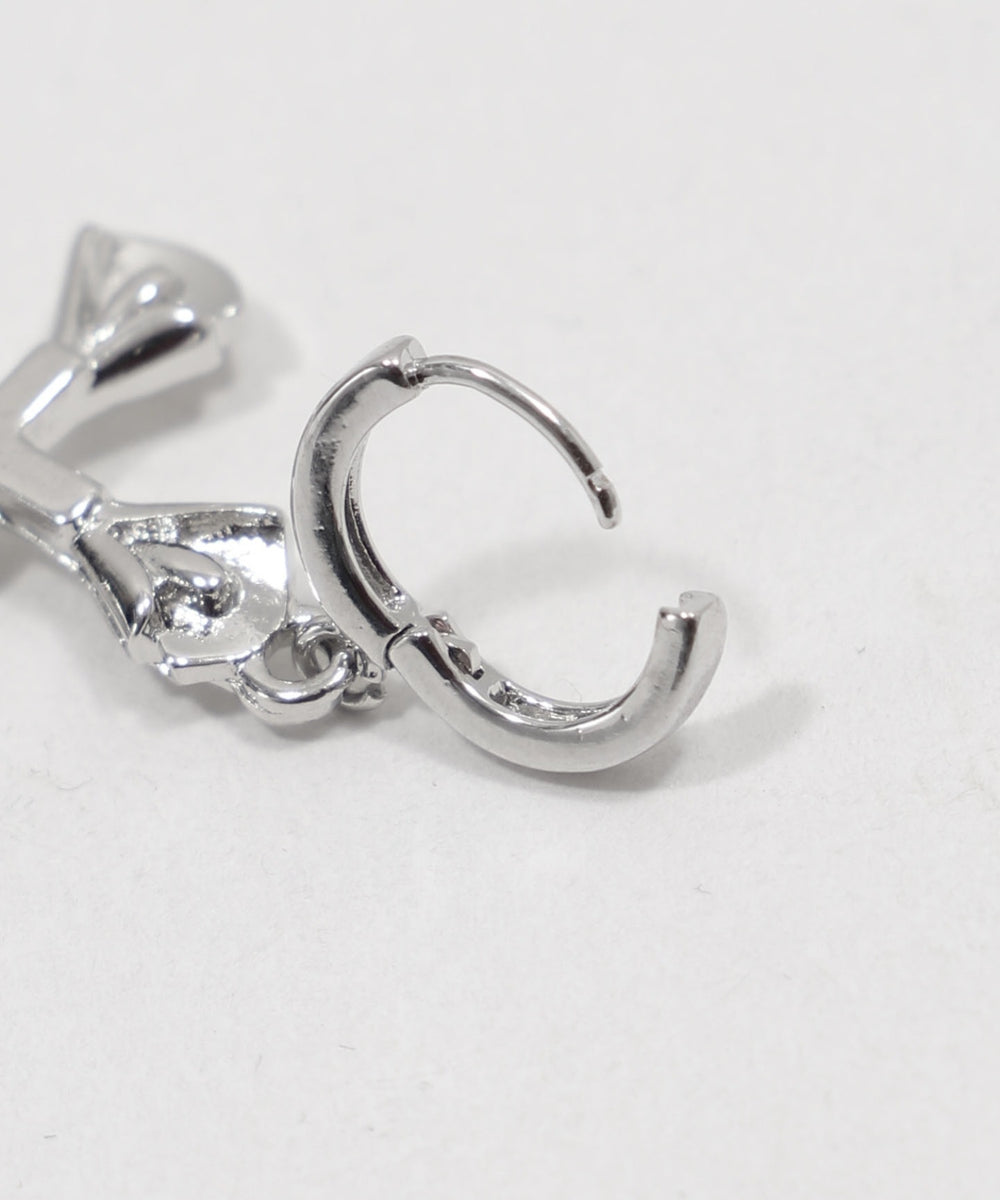 LBIGクロスピアス