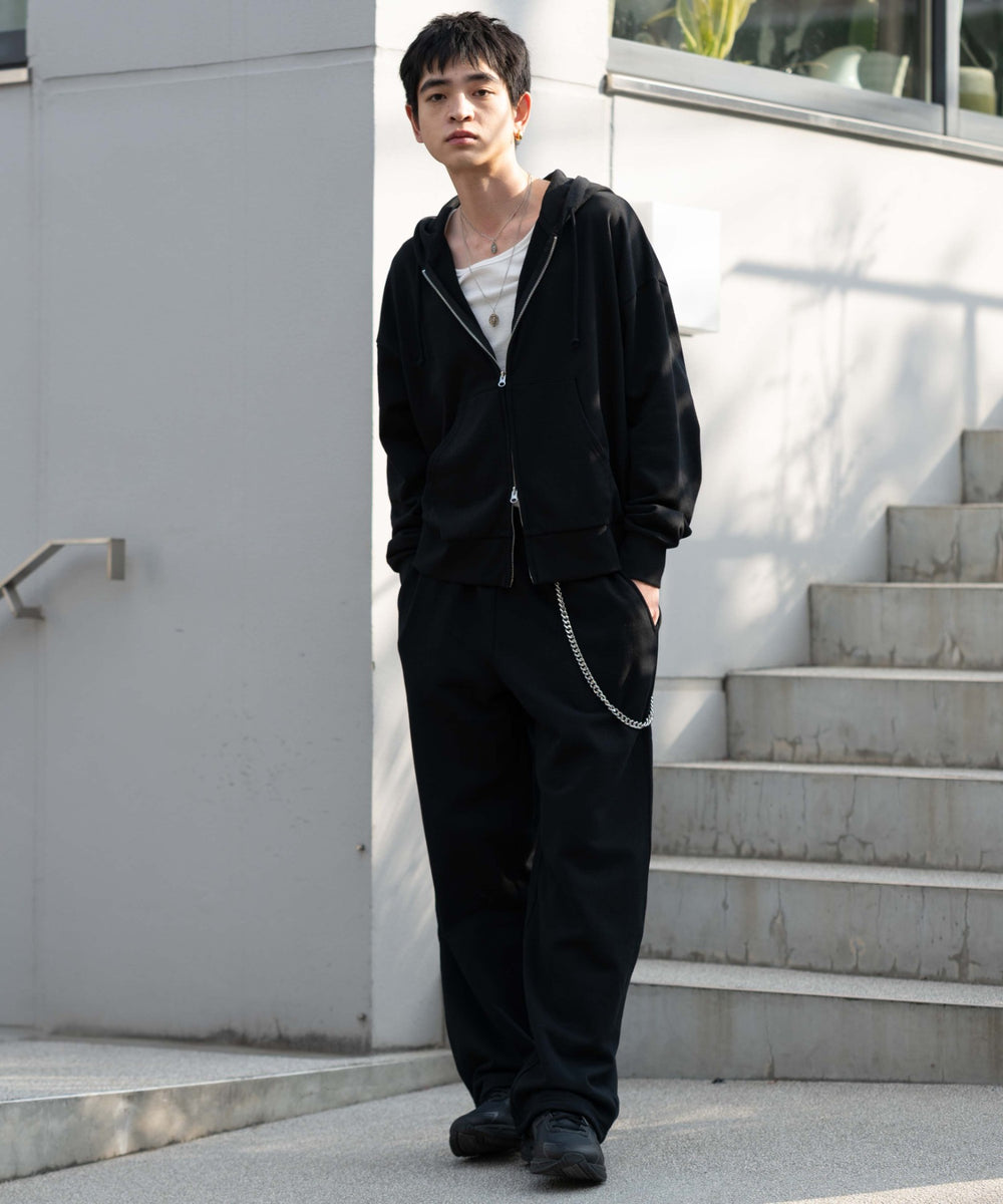 ブラック モデル：180cm F着用