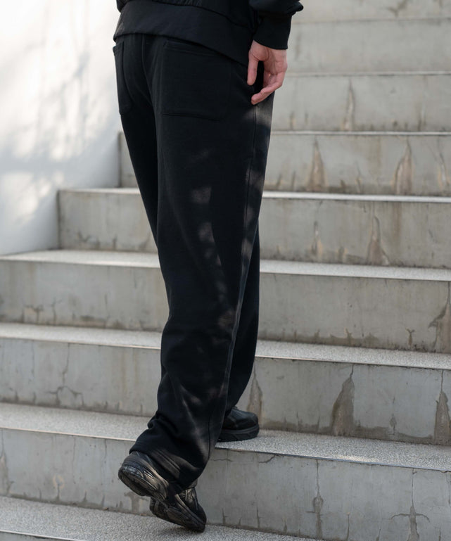 ブラック モデル：180cm F着用