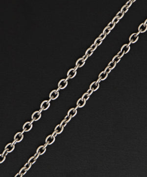 MPUエンボスロゴクロスネックレス