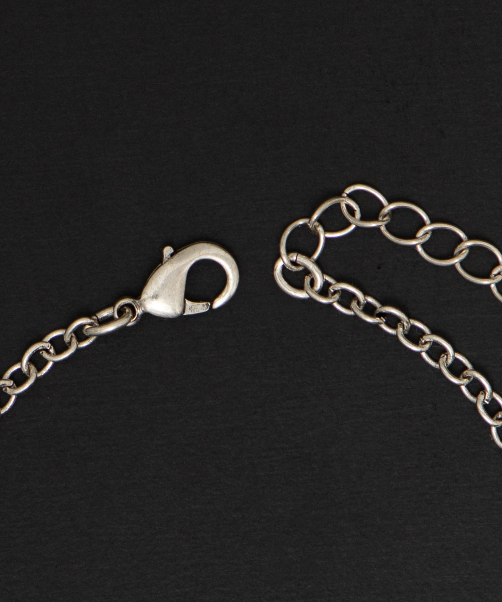 Mモチーフチェーンネックレス