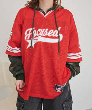 レッド　モデル:155cm F着用