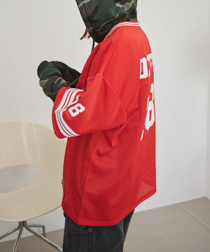 レッド　モデル:155cm F着用