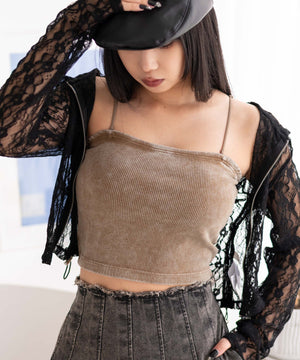 ブラウン モデル：160cm M着用