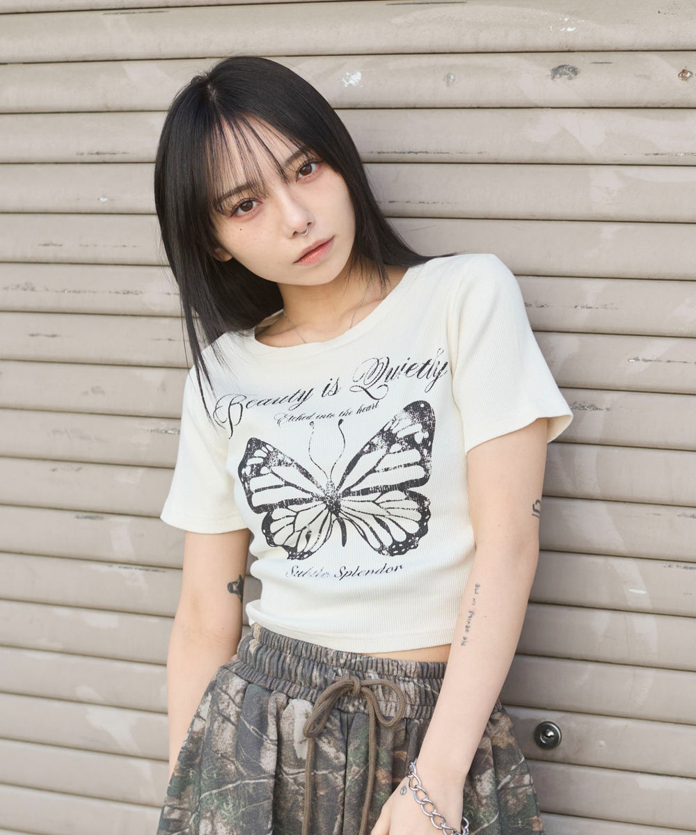 柄２（ホワイト×バタフライ）　モデル:159cm F着用