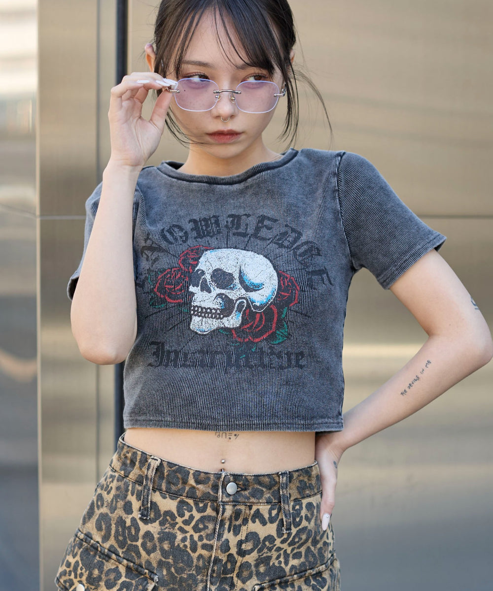 柄４（スミクロ×スカル）　モデル:159cm F着用