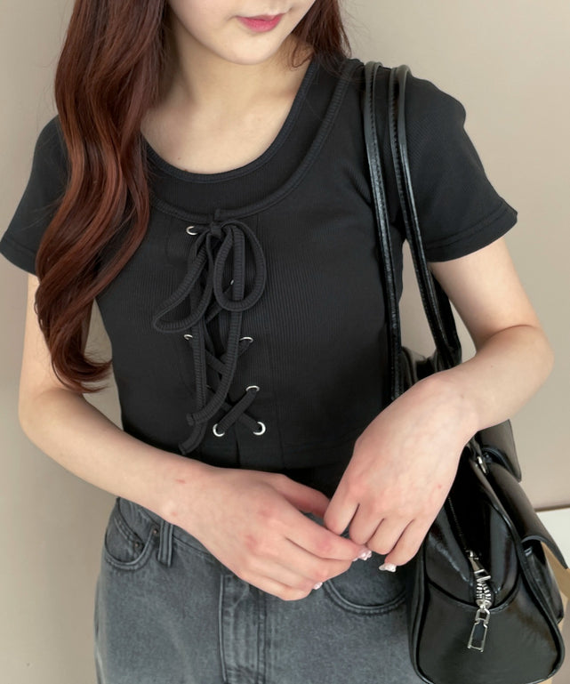 ブラック モデル：160cm F着用