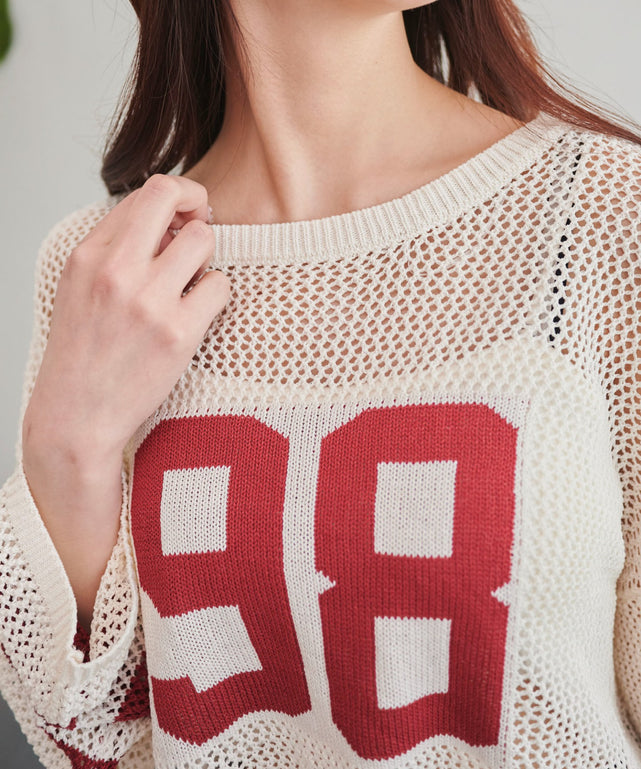 レッド　モデル:160cm F着用