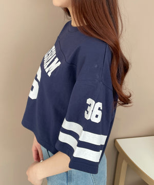 ネイビー モデル：160cm M着用