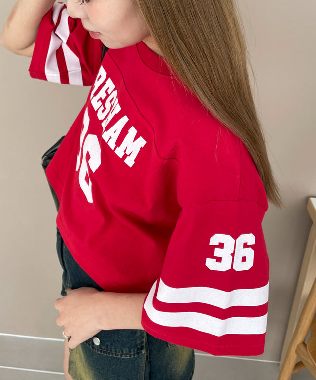 レッド モデル：155cm M着用