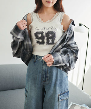 ホワイト　モデル:160cm F着用