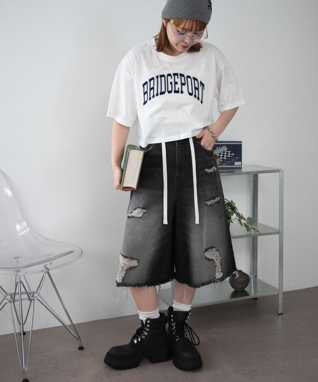 ホワイト モデル：155cm M着用