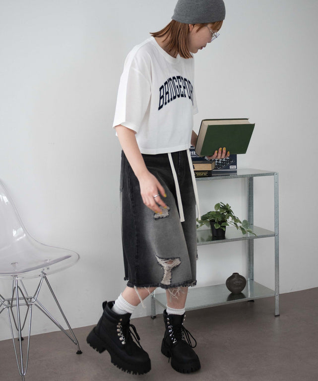 ホワイト モデル：155cm M着用