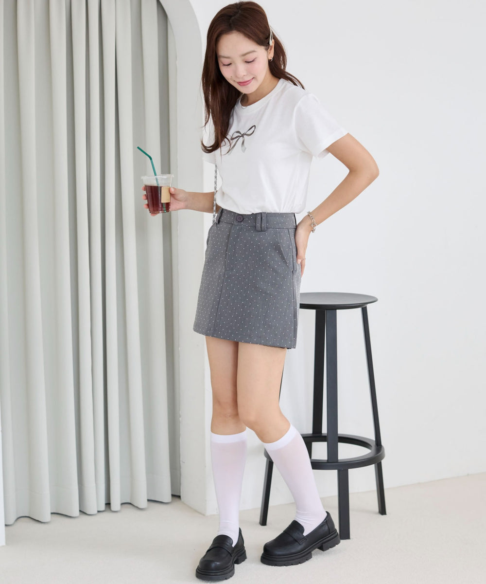 柄4　モデル:165cm M着用