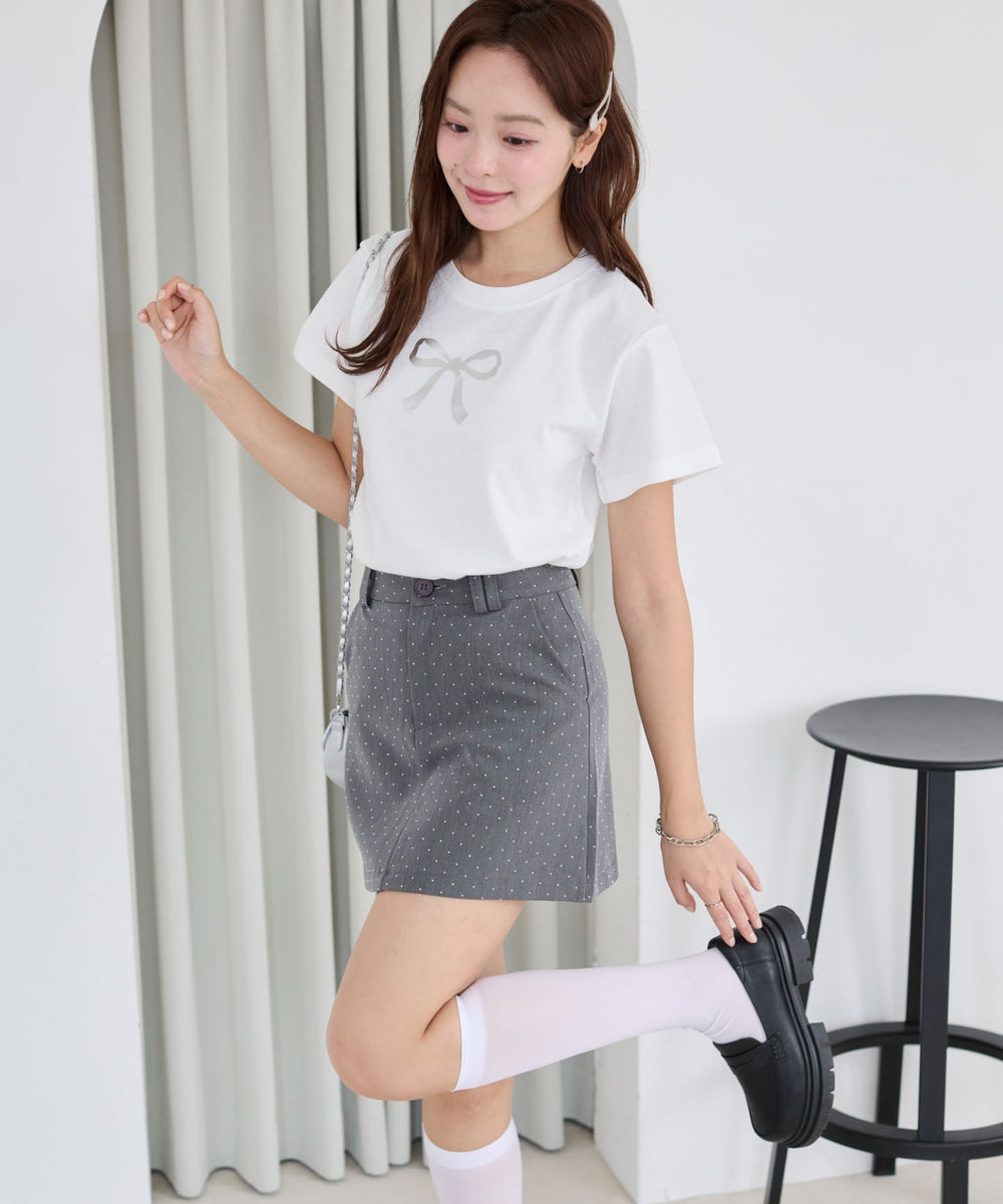 柄4　モデル:165cm M着用