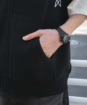 ジャガードノースリジップパーカー