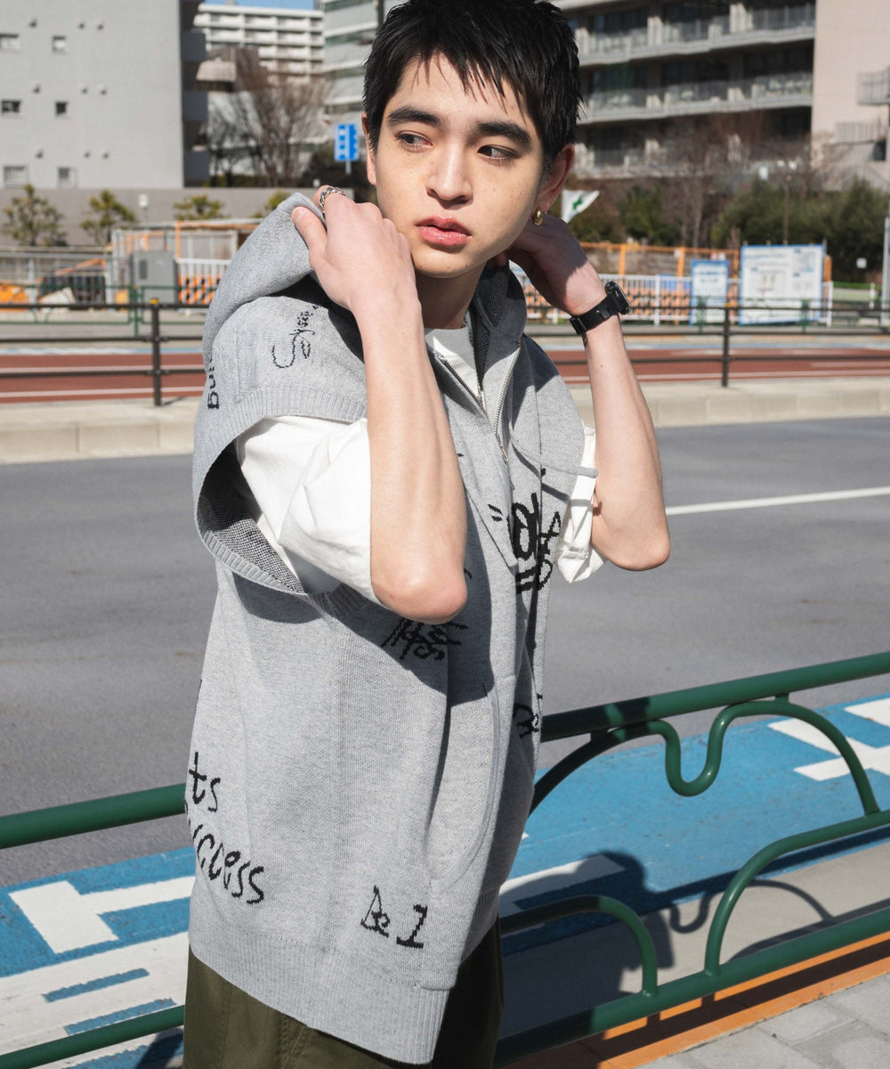 グレー モデル：180cm L着用