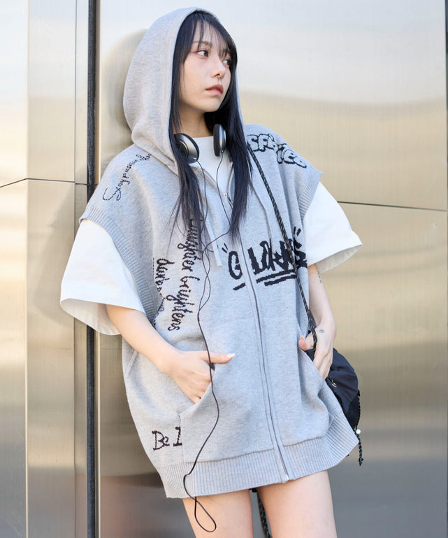 グレー モデル：159cm L着用