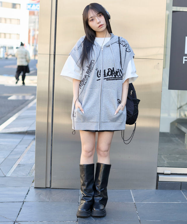 グレー モデル：159cm L着用